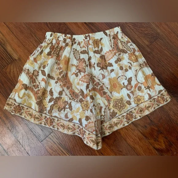 Spell and the Gypsy Hendrix Boho Beach Shorts XS